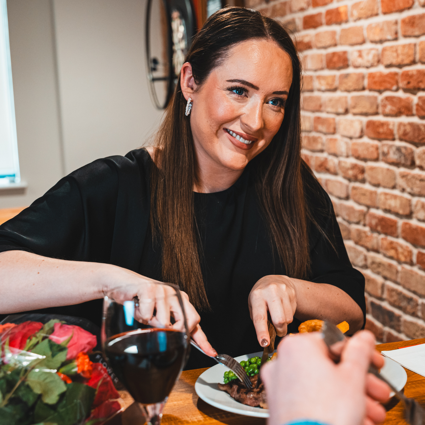 Valentine’s Weekend Dining & Treat Menu at The Cow & Creek in Oxford